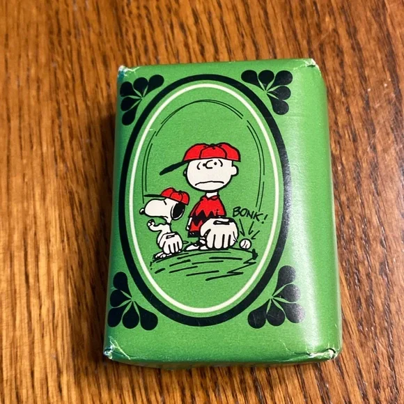 🎉HP🎉Avon Charlie Brown Soap 1969