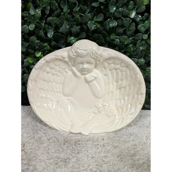 Vintage Cream Ceramic Cherub Angel Soap Dish Peach Tone Winged Decorative Tray