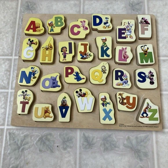 Vintage 2013 Disney ABC Chunky Wooden Puzzle. 26 pieces and Tray Mickey Mouse