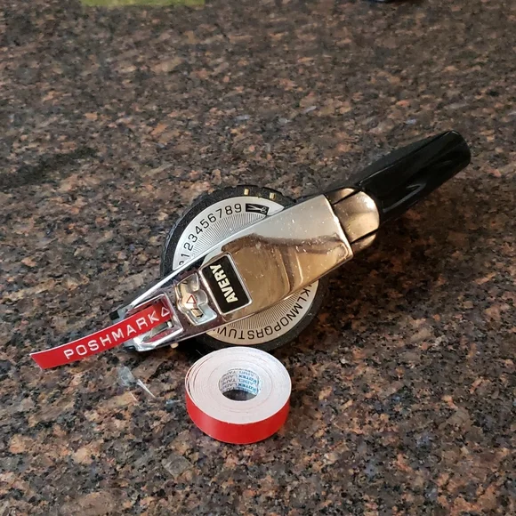 Vintage Avery Rotex 880 Handheld Label Maker With Small Roll Of Red Label Tape