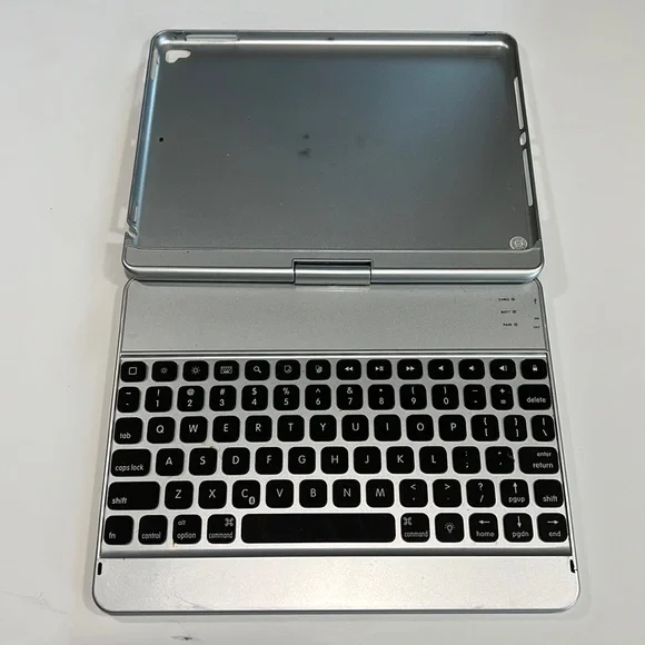 IPAD 2 ELECTRONIC BLUETOOTH KEYBOARD