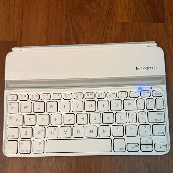 Logitech White Tablet Keyboard