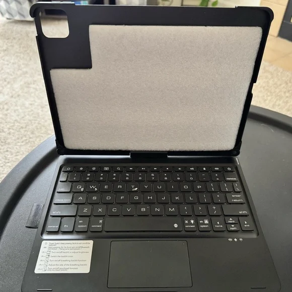 Swivel Keyboard Case for Apple iPad Air