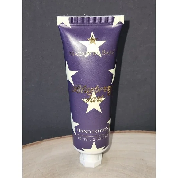 Maison De Base BLUEBERRY TART Hand Lotion 2.53 fl Oz ~NEW/SEALED