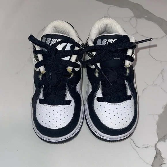 Nike Black and White Sneakers