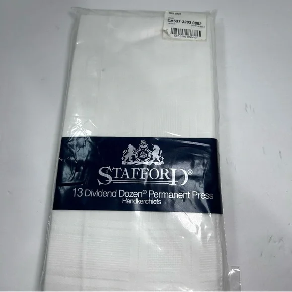Stafford Classic White 13 Handkerchiefs