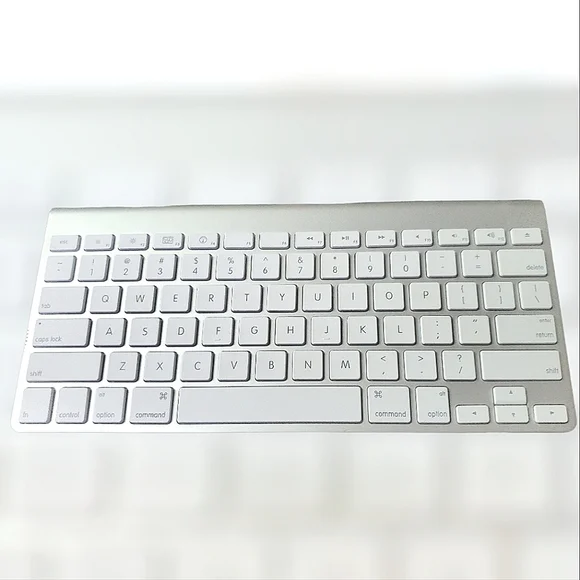 Apple Magic Wireless Keyboard