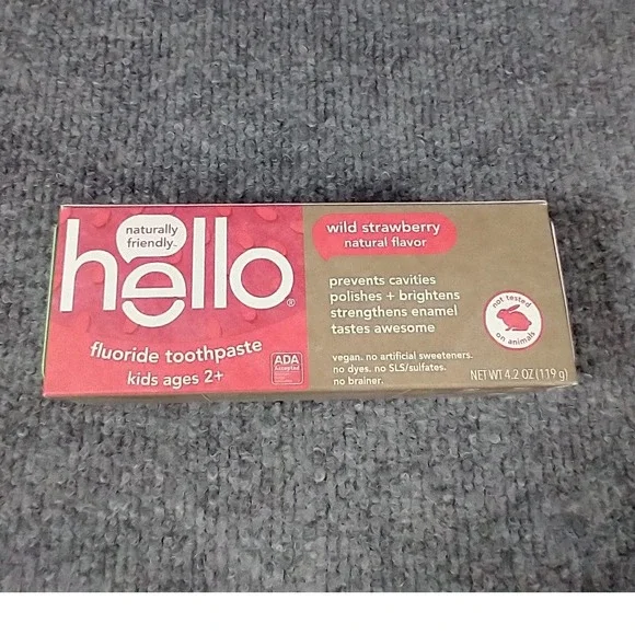 Hello Kids Fluoride Toothpaste Wild Strawberry 4.2 oz Ages 2+ Exp 09/2025