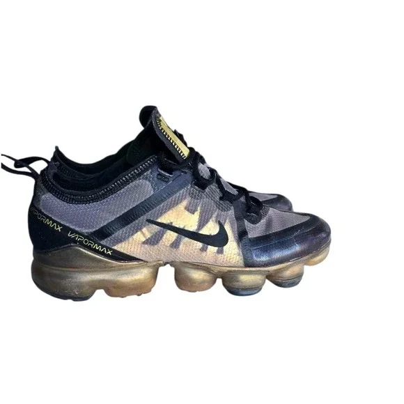 Nike Air VaporMax Athletic Shoes Size‎ 7 Youth Black Gold 270 Bubble AJ2616 004