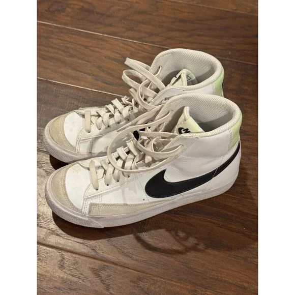 Nike Blazer Mid 77‎ Shoes Kids 4.5Y White Black Lime Green Youth Shoes Vintage