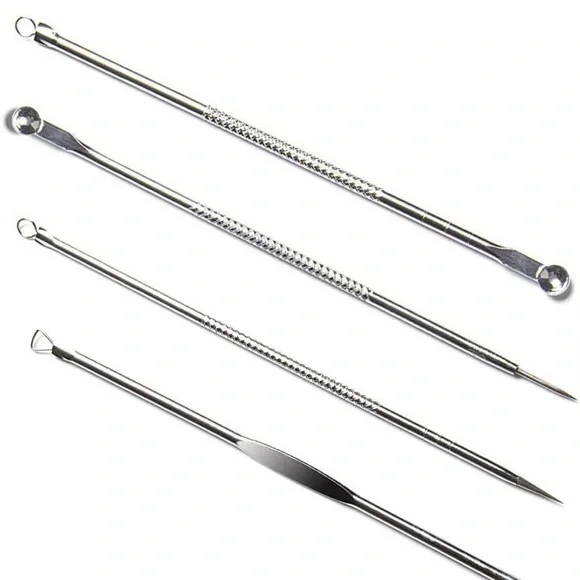 4 Pc. Black head Remover Set stainless Steel.