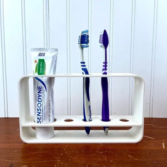 Manual Toothbrush Holder, Dual Toothbrush Toothpaste Holder