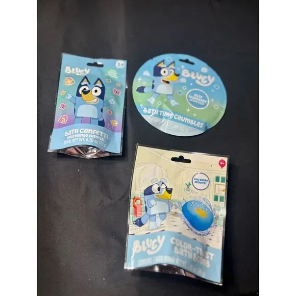 New 3 pc Bluey Bath Confetti, Crumbles & Color-Trust Bath Bombs - Blue