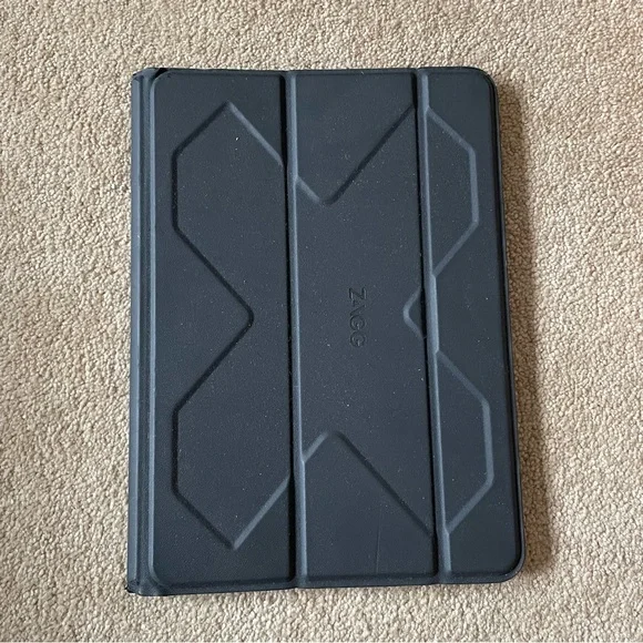 Zagg Rugged Messenger for 10.5-inch iPad Pro