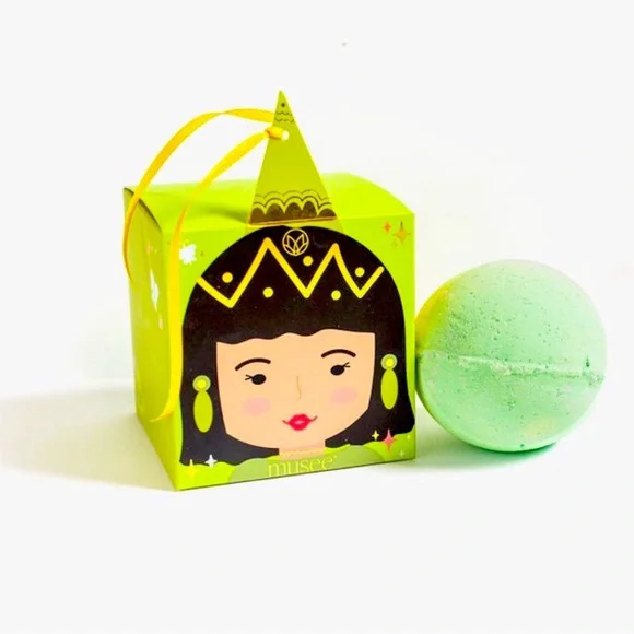 Party Sale $5.🎉Princess Evie Surprise Inside Bath Balm