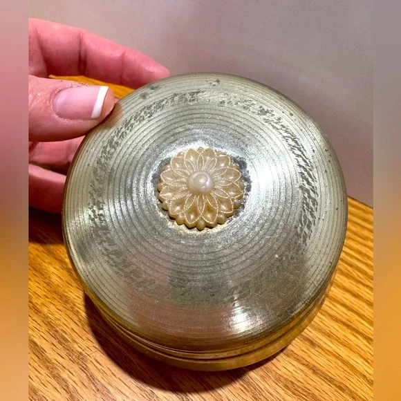 Aluminum powder puff music Box Vintage 1940s with Floral Accent