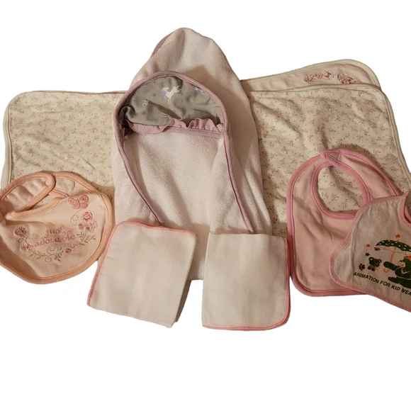 Lot First Impressiond Baby Blanket Bath Towel 2 Washcloths 4 Bibs Pink Flowers