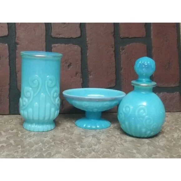 Avon Bristol blue Turquoise 3-pc Bathroom Set Cologne Bottle tumbler soap dish