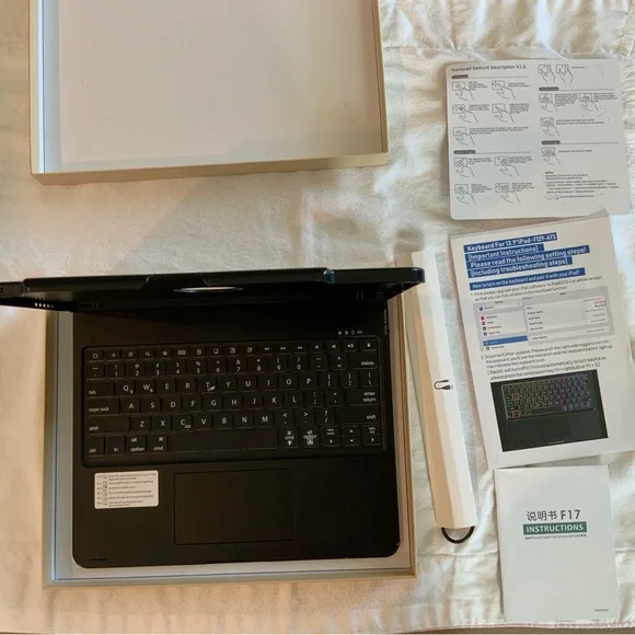 F17 Wireless Keyboard For IPad 12.9