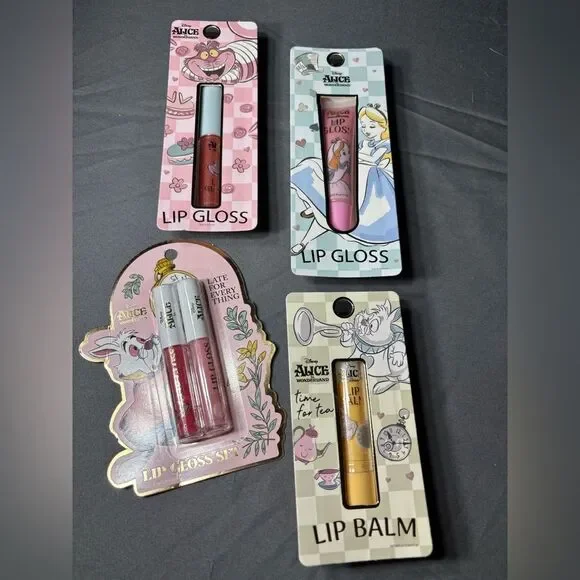 4 New Alice in Wonderland Beauty Bundle NWT