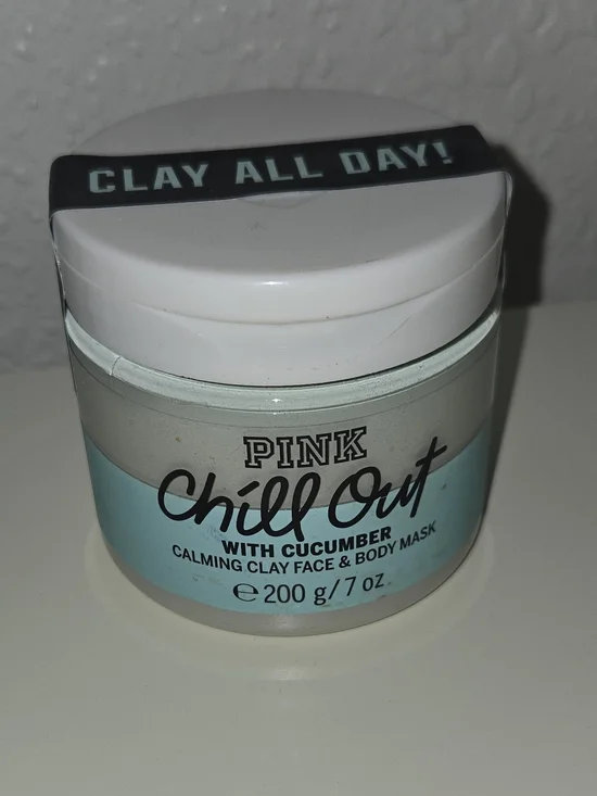 PINK Victoria's Secret Chill Out Calming Clay Mask - Pale Aqua & White