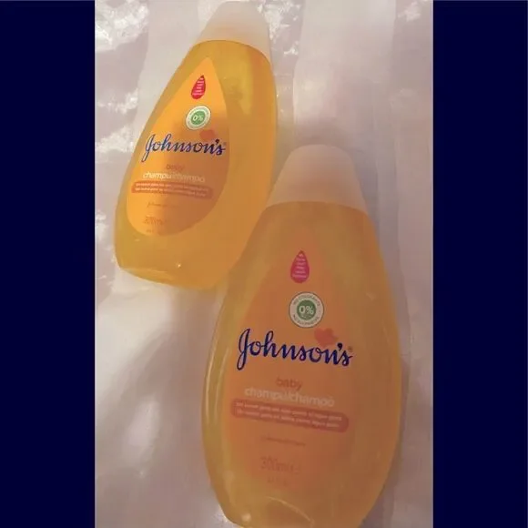 🛍2X Johnson’s Baby Shampoo No Colorants No sulphates (300ml)