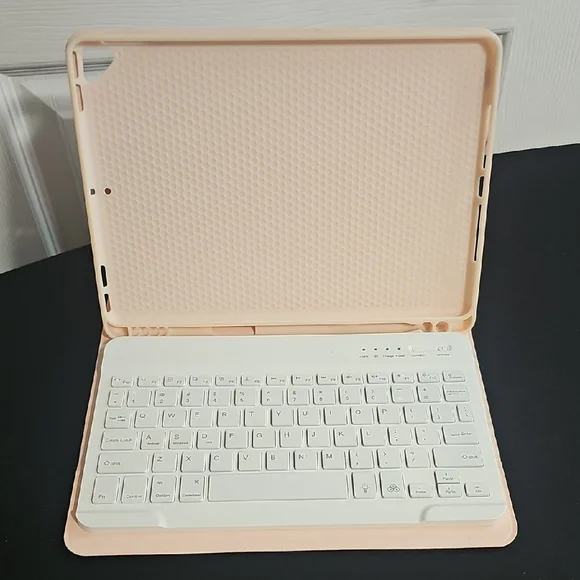 Bluetooth Keyboard with Pink Case for ipad 9th generation