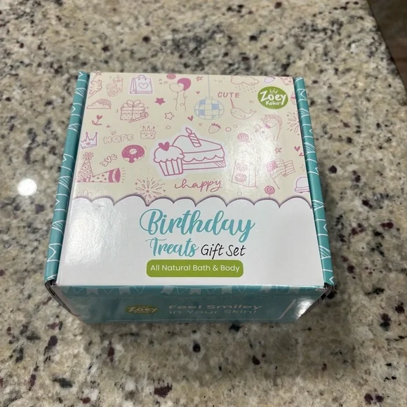 Zoey Koko Birthday Treats Gift Set All Natural Bath & Body 3 piece set New