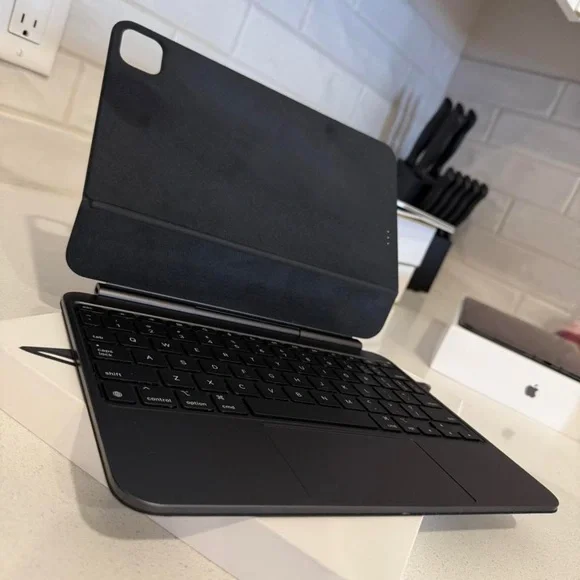 Black Tablet Keyboard Case