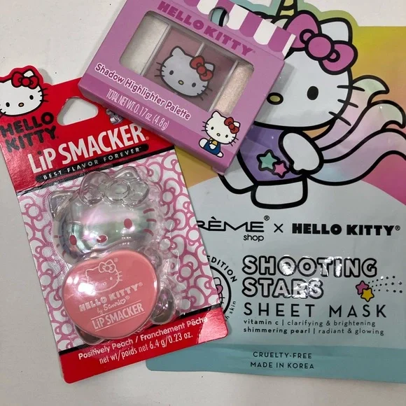 Hello Kitty Cosmetics/Mask