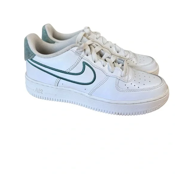 Nike Air Force 1 Resort and Sport Sneakers Size 4Y Summit White/Bicoastal