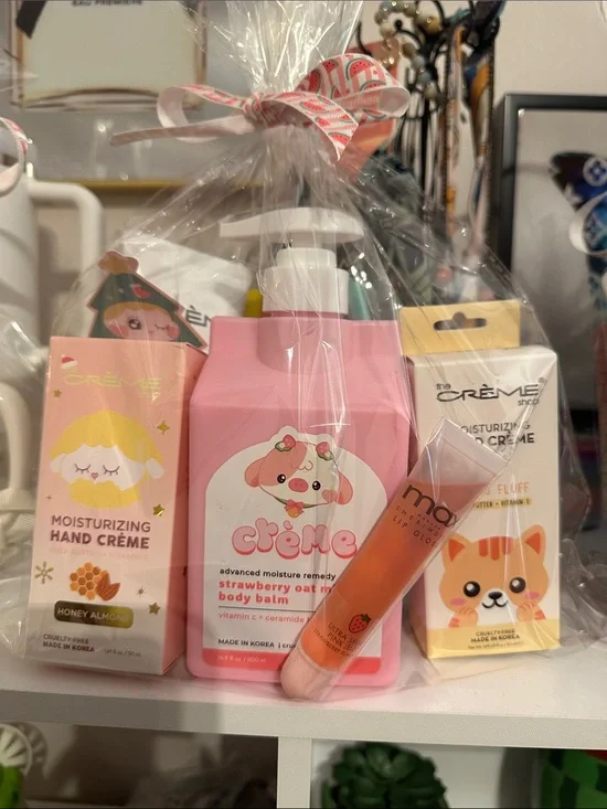 Crème Kids Strawberry Oat Body Balm & Hand Crème Set - Pink (7 pcs)