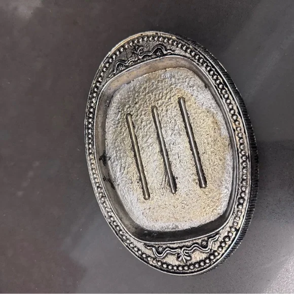 Ornate Silver-Tone Oval Soap Dish