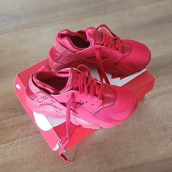 Nike Air Huarache 'Triple Red' Youth 4Y