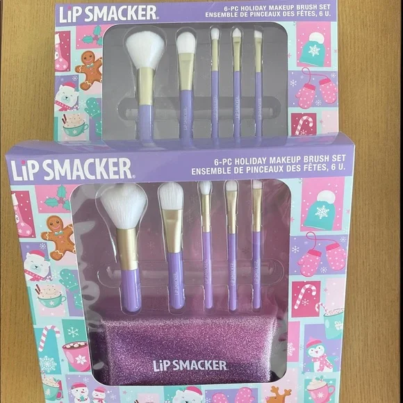 Lip Smackers 6 Piece Holiday Makeup Bag and Brush Set Bundle of 2 sets
