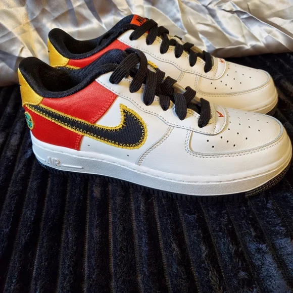 NIKE Air Force 1 'Roswell Rayguns' 2021‎