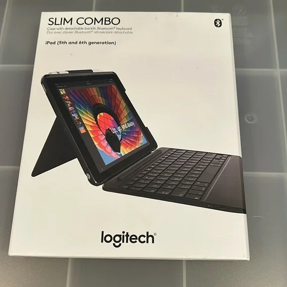 Slim combo Logitech in black