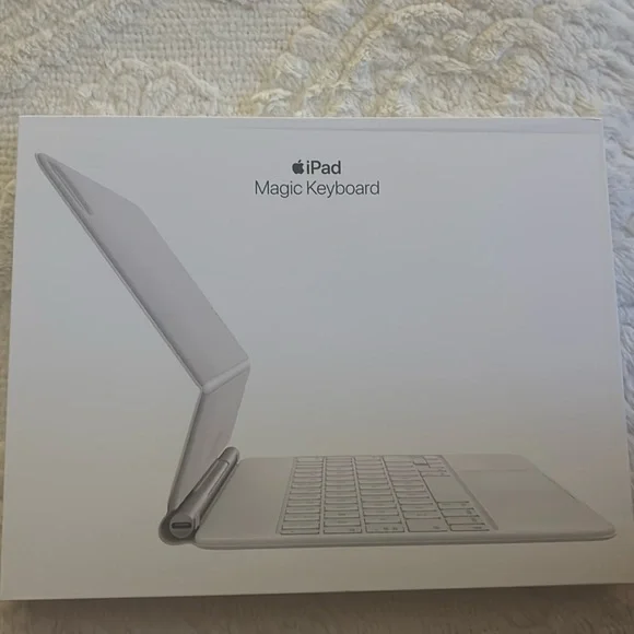 Brand new Magic Keyboard 11”inch Never been used