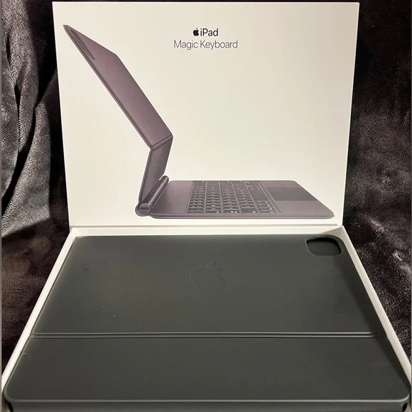 iPad Magic Keyboard Black