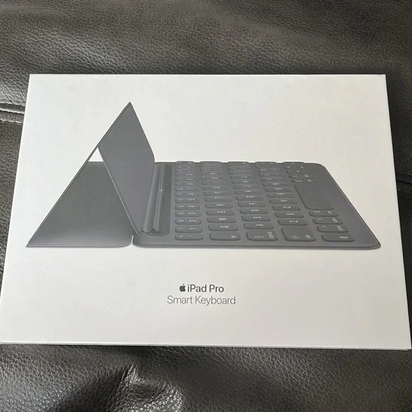 iPad Pro (10.5 inch) Smart Keyboard