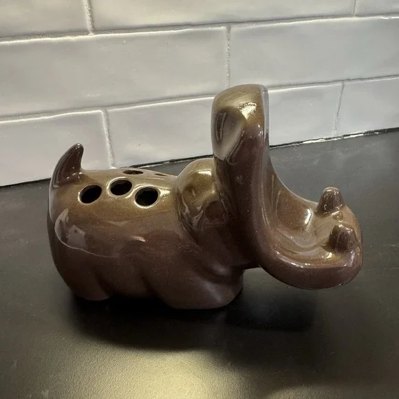 Vintage‎ Brown Ceramic Hippo Soap Toothbrush pen card Holder Animal Bathroom