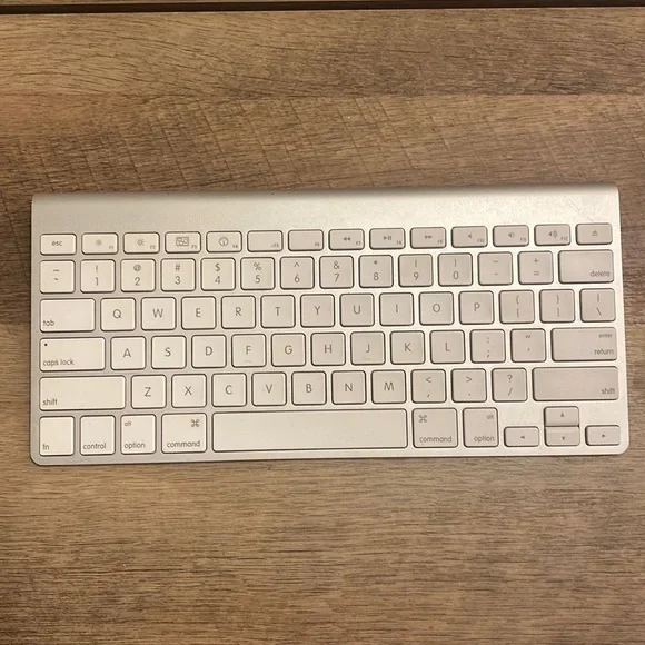 COPY - German Language - Apple Magic Keyboard Wireless A1314