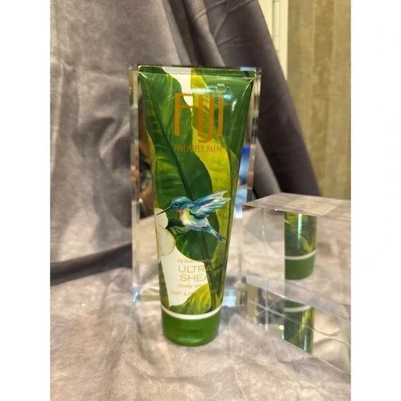 Bath and Body Works Fiji Pineapple Palm Shea Body Cream‎