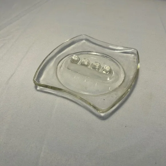 Vintage Clear Glass‎ ashtray