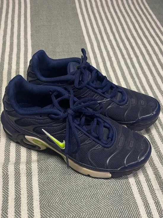 Nike Air Max‎ Plus Midnight Navy Volt Running Shoes