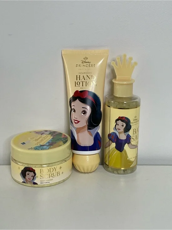 Disney Princess Snow White Yellow Bath & Hand Care Gift Set