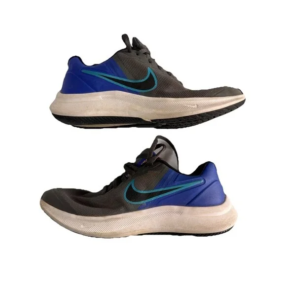 Nike Star Runner Big Kids Sneakers Black Blue Size 4Y DA2776-012 EUC