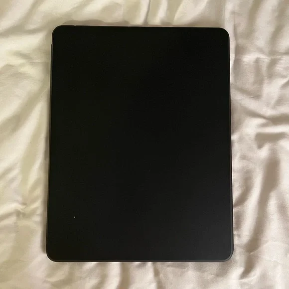Apple Smart Keyboard Folio