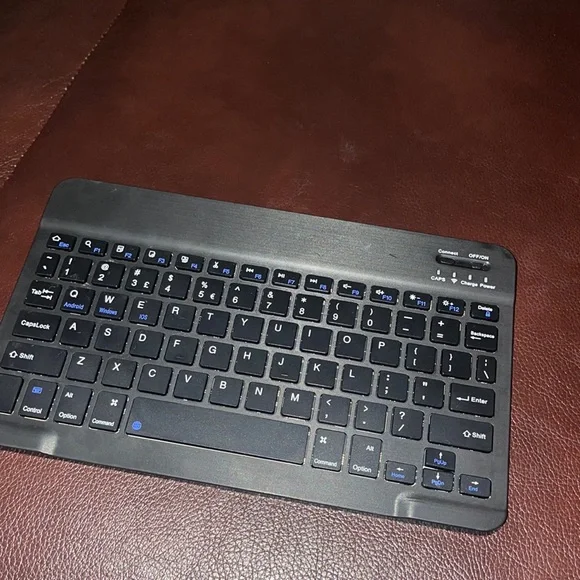 iPad any iPad Bluetooth connected to keyboard it