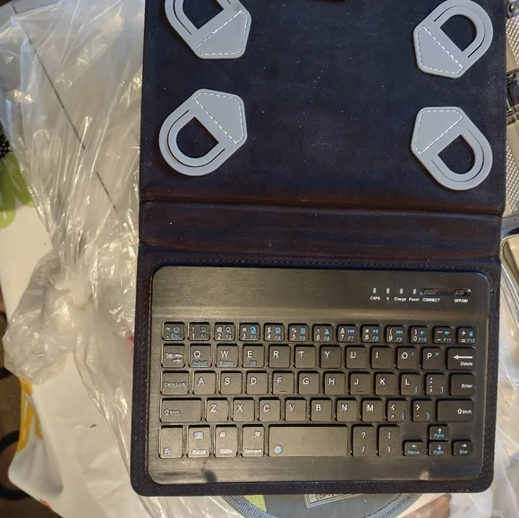 Bluetooth keyboard